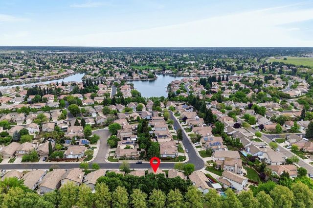 3025 Turnbuckle Cir, Elk Grove, CA 95758