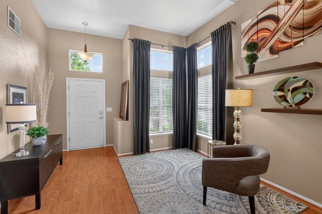 3025 Turnbuckle Cir, Elk Grove, CA 95758