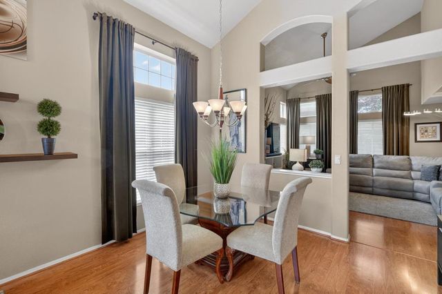 3025 Turnbuckle Cir, Elk Grove, CA 95758