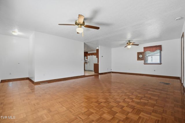 1411 Sherrod Road, Big Stone Gap, VA 24219