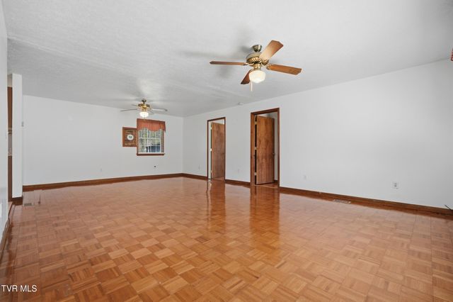 1411 Sherrod Road, Big Stone Gap, VA 24219