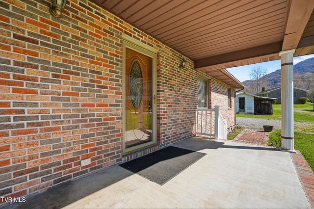 1411 Sherrod Road, Big Stone Gap, VA 24219