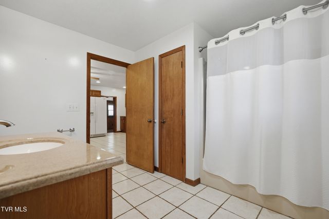 1411 Sherrod Road, Big Stone Gap, VA 24219