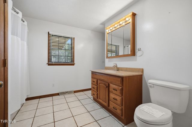 1411 Sherrod Road, Big Stone Gap, VA 24219