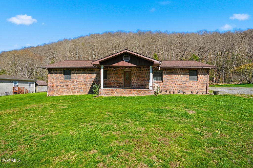 1411 Sherrod Road, Big Stone Gap, VA 24219
