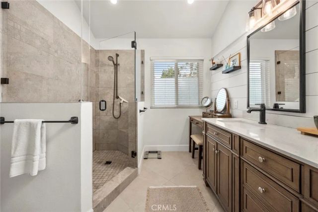 311 N Deep Spring Rd, Orange, CA 92869