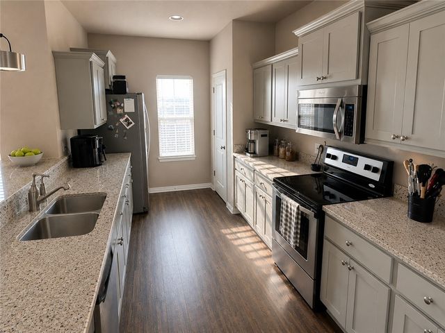 3529 Summerway, College Station, TX 77845