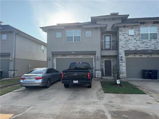 3529 Summerway, College Station, TX 77845
