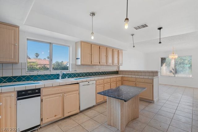 4311 Seville Street, Las Vegas, NV 89121
