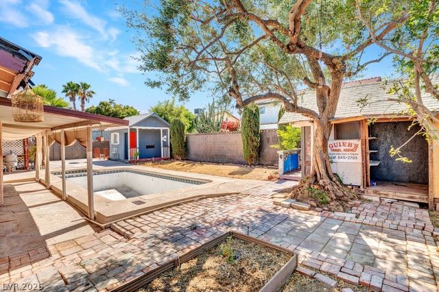 4311 Seville Street, Las Vegas, NV 89121