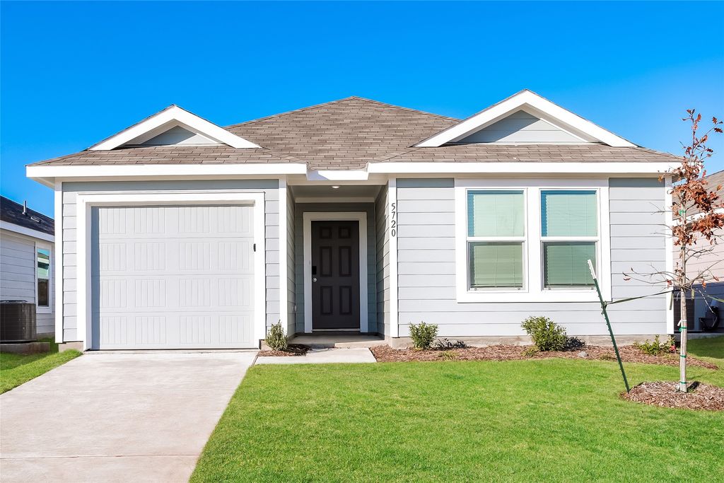 5720 Rockrose Lane, Princeton, TX 75407