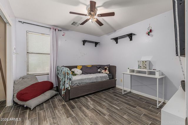 18024 W MAUI Lane, Surprise, AZ 85388