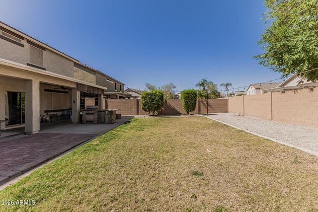 18024 W MAUI Lane, Surprise, AZ 85388