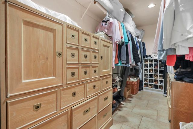 149 Blue River Drive, Palm Desert, CA 92211