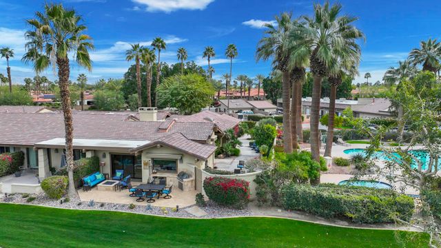 149 Blue River Drive, Palm Desert, CA 92211