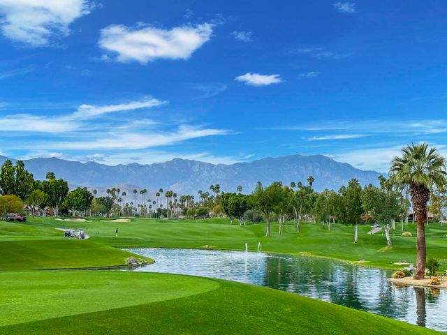 149 Blue River Drive, Palm Desert, CA 92211