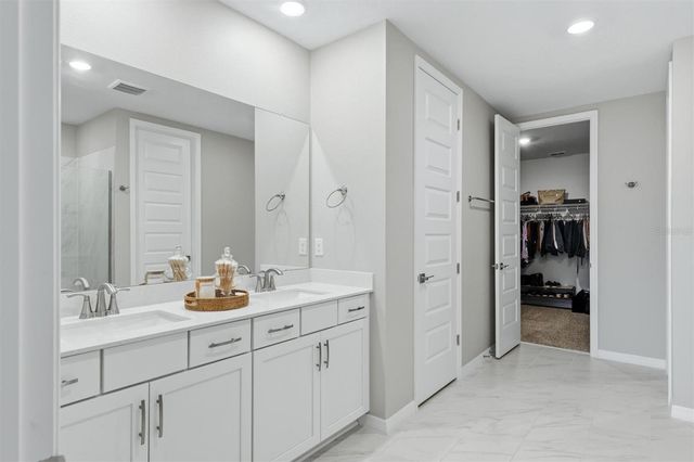 14026 GINNIE SPRINGS WAY, Parrish, FL 34219