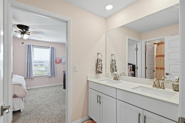 14026 GINNIE SPRINGS WAY, Parrish, FL 34219