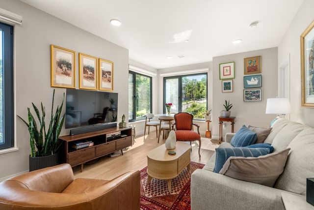 249 Corey Rd. 206, Boston, MA 02134