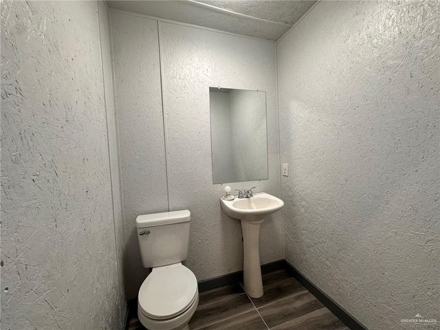 1717 N La Homa Road, Mission, TX 78574