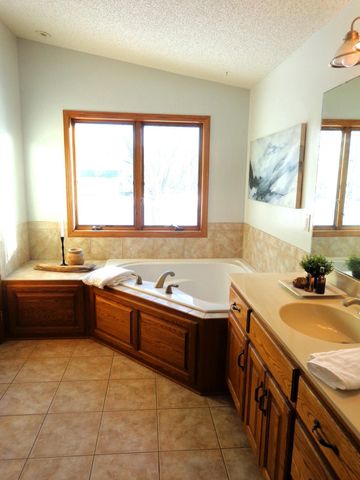 11071 26th Street NE, Saint Michael, MN 55376