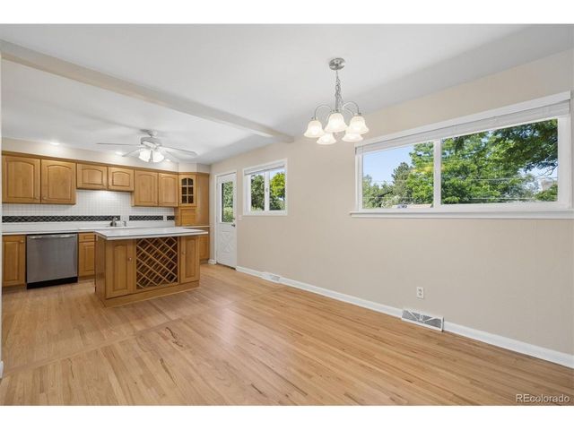7229 S Tamarac Ct, Centennial, CO 80112