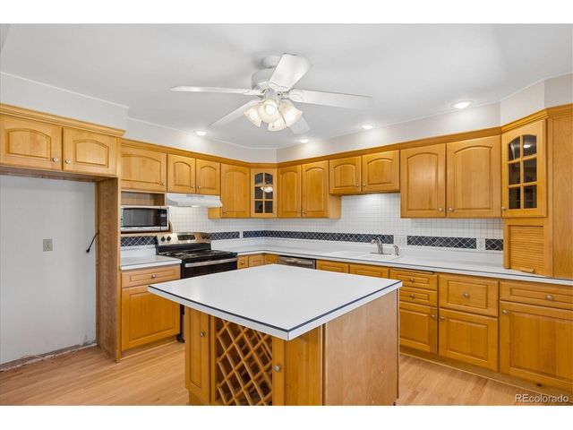 7229 S Tamarac Ct, Centennial, CO 80112