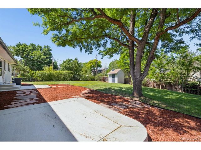 7229 S Tamarac Ct, Centennial, CO 80112