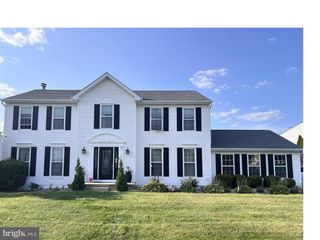 21 SANTALINA DR, Sicklerville, NJ 08081
