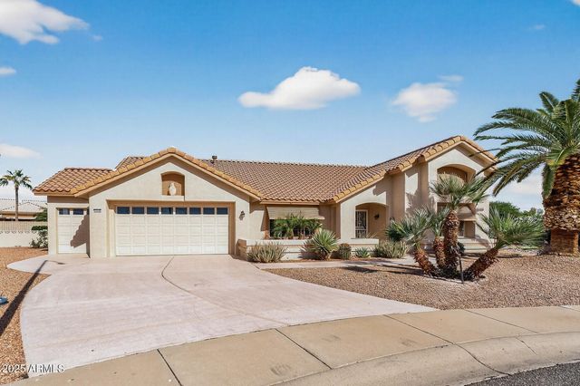 13532 W PAVILLION Drive, Sun City West, AZ 85375