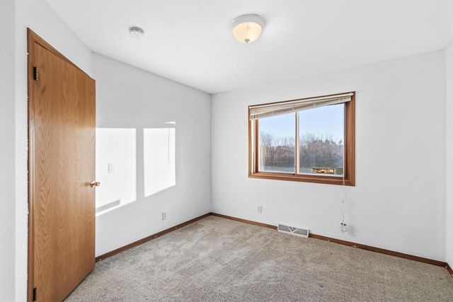 4415 Old Stone Road, Oregon, WI 53575