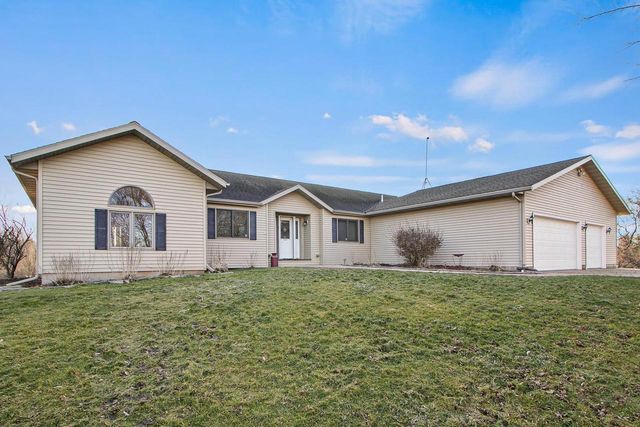 4415 Old Stone Road, Oregon, WI 53575