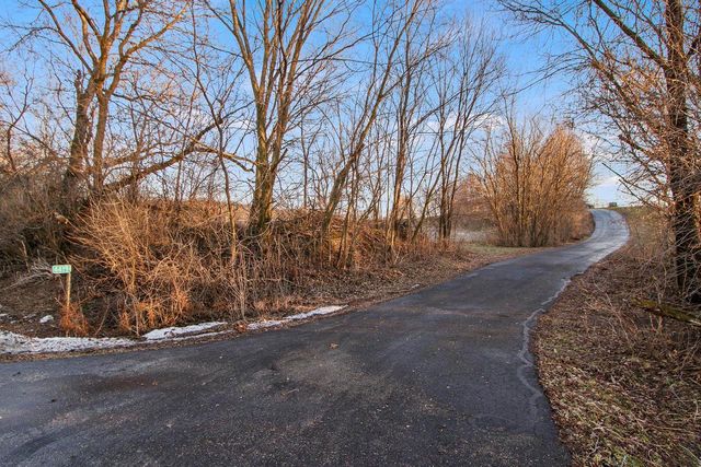 4415 Old Stone Road, Oregon, WI 53575