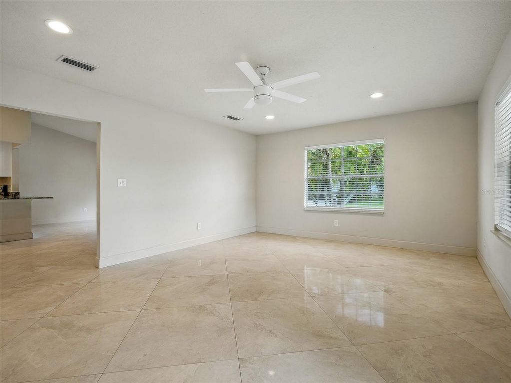 Image 14 of property listing at 2 BIRDIE DRIVE, New Smyrna Beach, FL 32168
