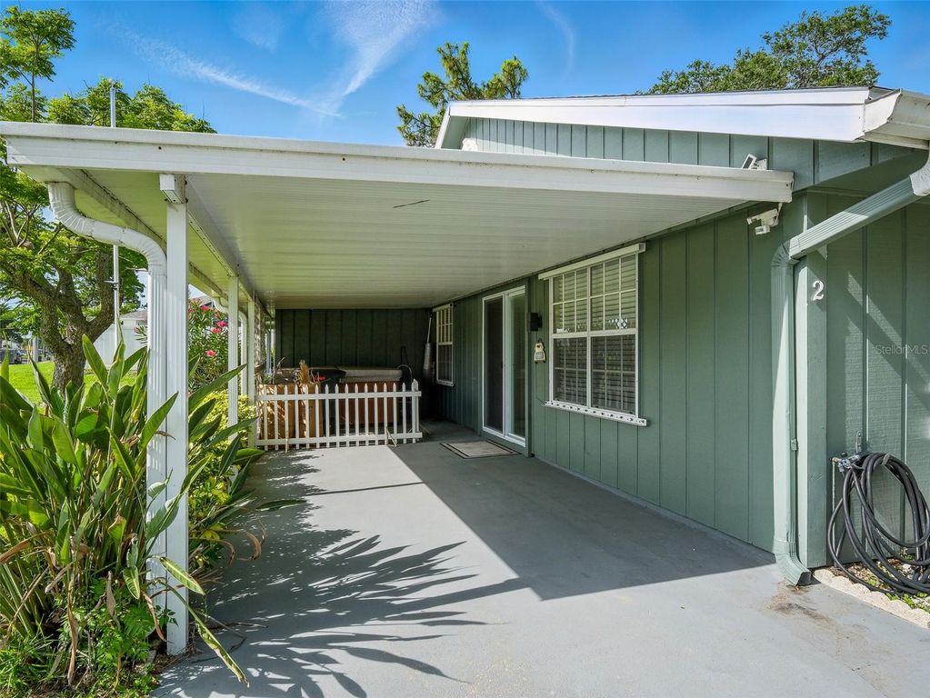 Image 16 of property listing at 2 BIRDIE DRIVE, New Smyrna Beach, FL 32168