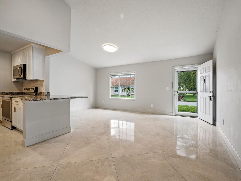 Image 9 of property listing at 2 BIRDIE DRIVE, New Smyrna Beach, FL 32168