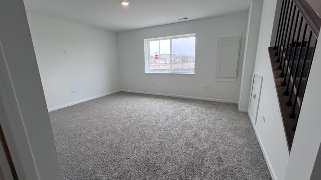 12387 Tinsley Street, Huntley, IL 60142