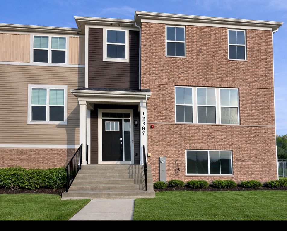 12387 Tinsley Street, Huntley, IL 60142