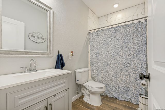 25375 US Highway 281 S, San Antonio, TX 78264