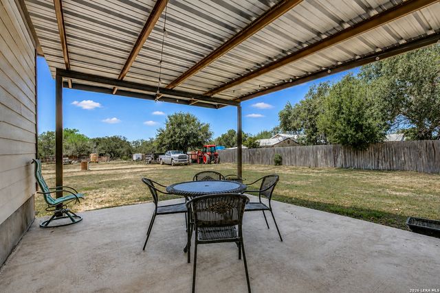 25375 US Highway 281 S, San Antonio, TX 78264