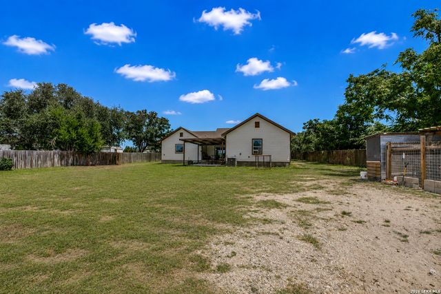 25375 US Highway 281 S, San Antonio, TX 78264