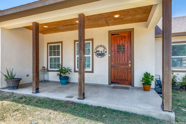 25375 US Highway 281 S, San Antonio, TX 78264
