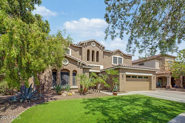 6183 S BANNING Street, Gilbert, AZ 85298