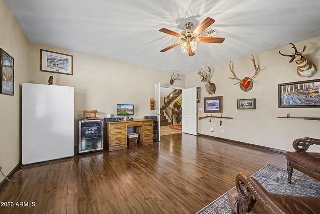 6183 S BANNING Street, Gilbert, AZ 85298