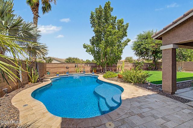 6183 S BANNING Street, Gilbert, AZ 85298