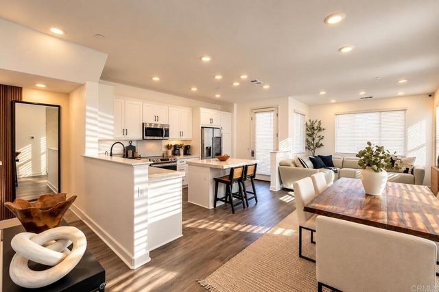 812 Makani St 2, Chula Vista, CA 91911