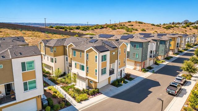 812 Makani St 2, Chula Vista, CA 91911