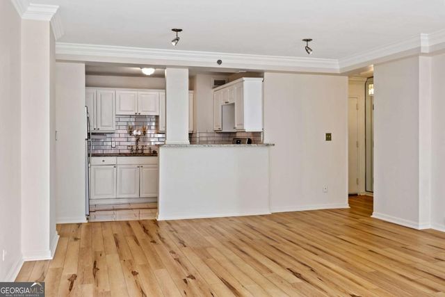 620 Peachtree Street NE 1412, Atlanta, GA 30308