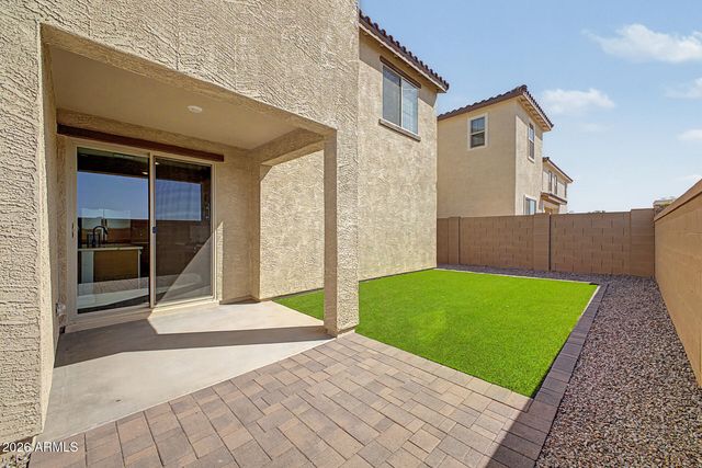 2285 S SWAN Court, Gilbert, AZ 85295