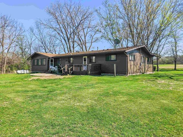 10726 W County Road K Road, Beloit, WI 53511